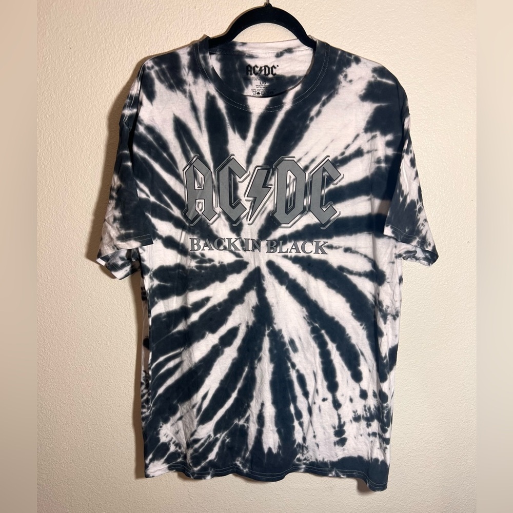 AC/DC Back in Black Tie Dye Band Tee Size L - NWOT